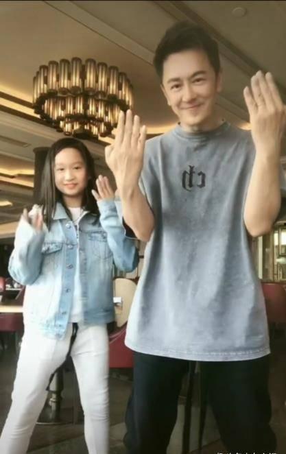 娱乐圈大爆料陈浩民是谁,揭秘陈浩民背后的惊人真相  第1张